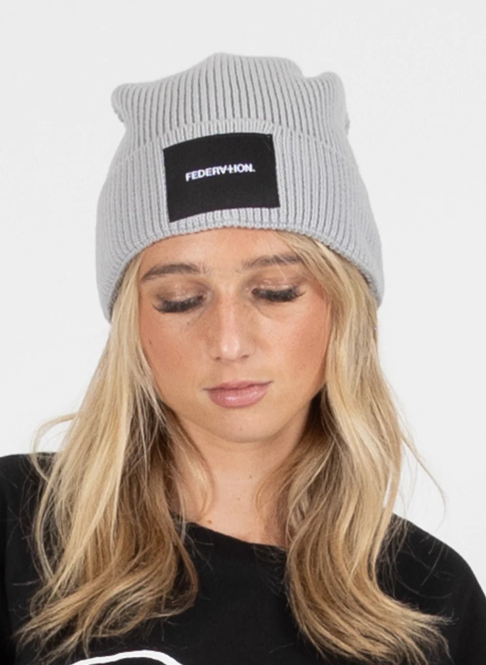 Badge Beanie - Silver - Chillis & More NZ