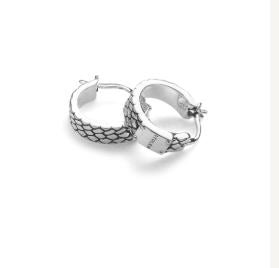 Hiss Huggie Earring - Chillis & More NZ