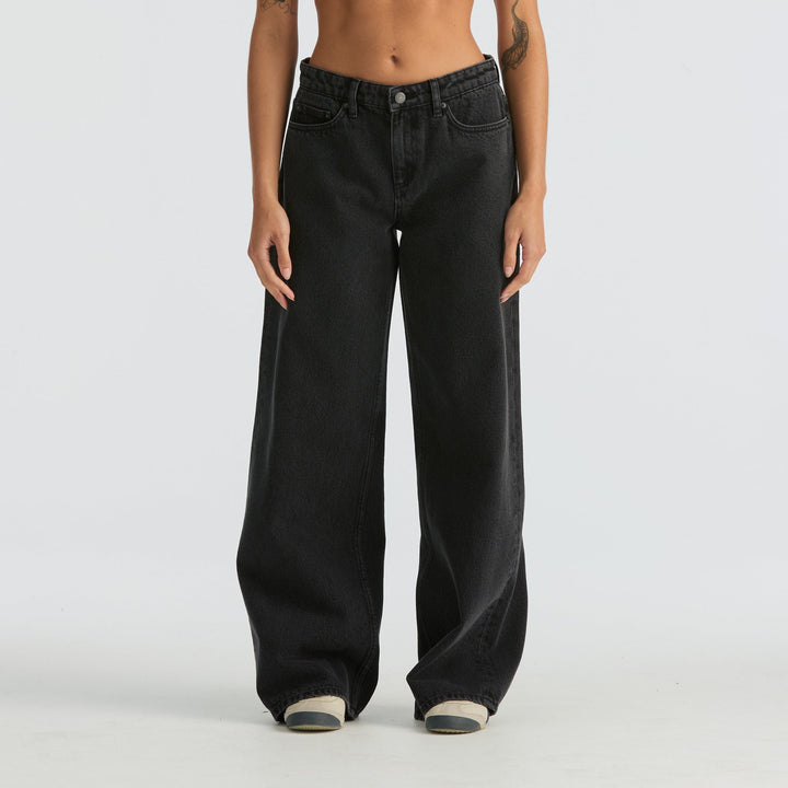 Low Slouch Jean - Black Super Used - Chillis & More NZ