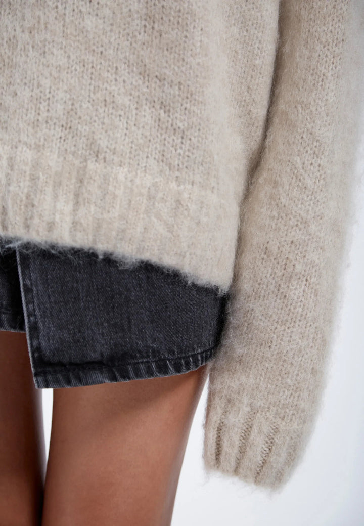 Mic Sweater - Brush Sweater - Chillis & More NZ