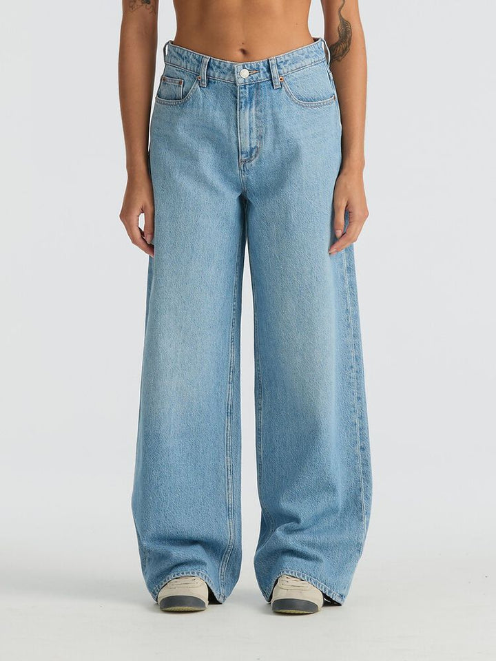 Mid Slouch Jean - Downtown Fade - Chillis & More NZ