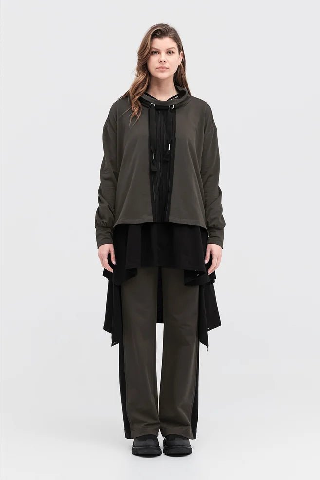 Strip Brink Sweater - Tarmac/Black - Chillis & More NZ