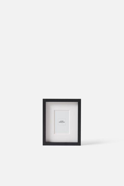 Edge Frame Black Photo 4x6 22.828cm - Chillis & More NZ