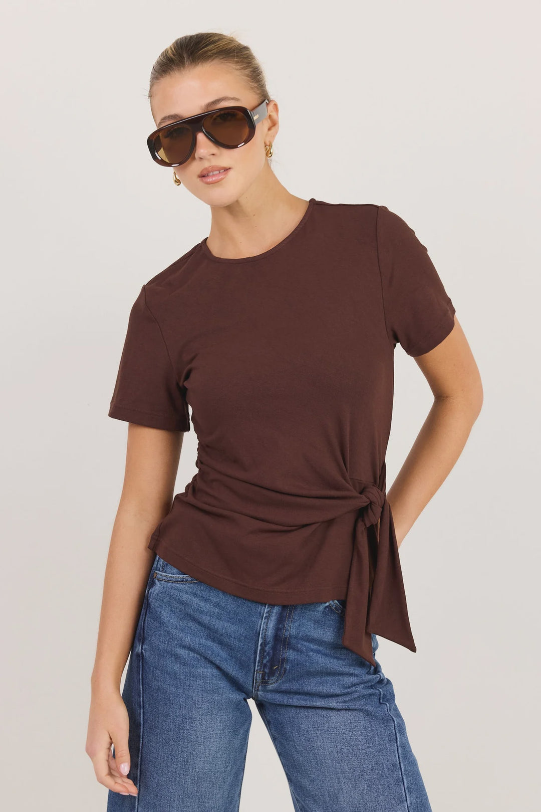 Loop Chocolate Knot Front Short Sleeve Tee