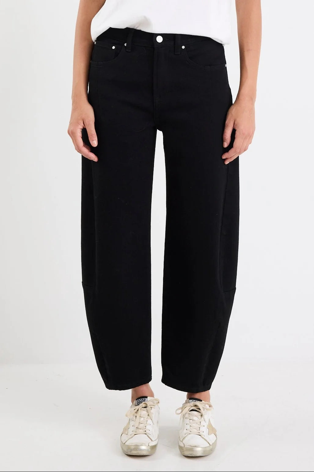 Graduate Jet Black Stretch Barrel Jeans