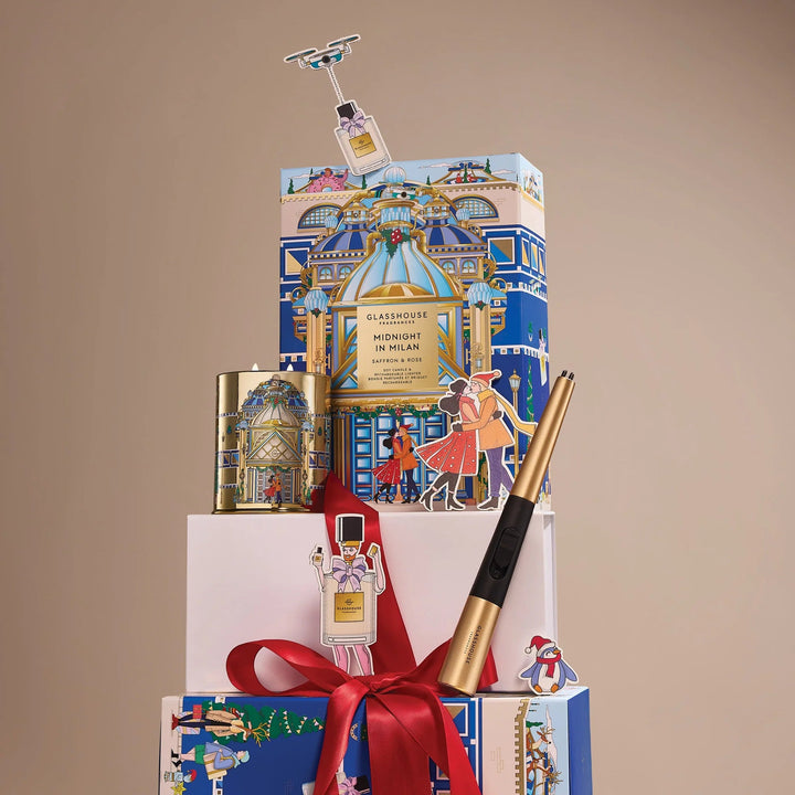 A Midnight In Milan Candle & Lighter Gift Set X25 - Chillis & More NZ