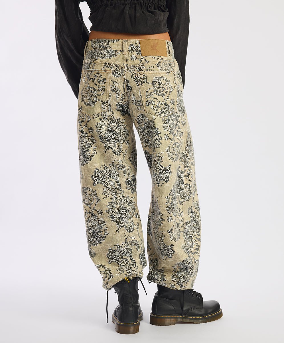 Barrel Mid Waist Wide Leg Denim Jeans - Vintage Paisley - Chillis & More NZ