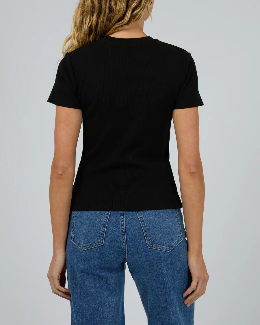 Bella Tee - Black - Chillis & More NZ