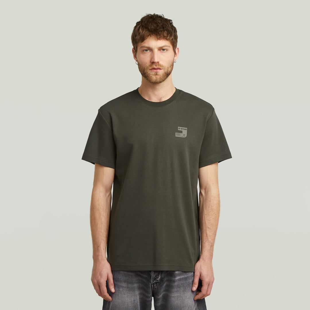 Chest Logo R Tee - Asfalt - Chillis & More NZ