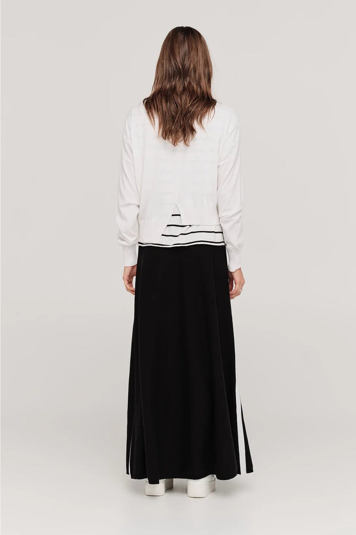 Complacent Skirt - Black/Ivory - Chillis & More NZ