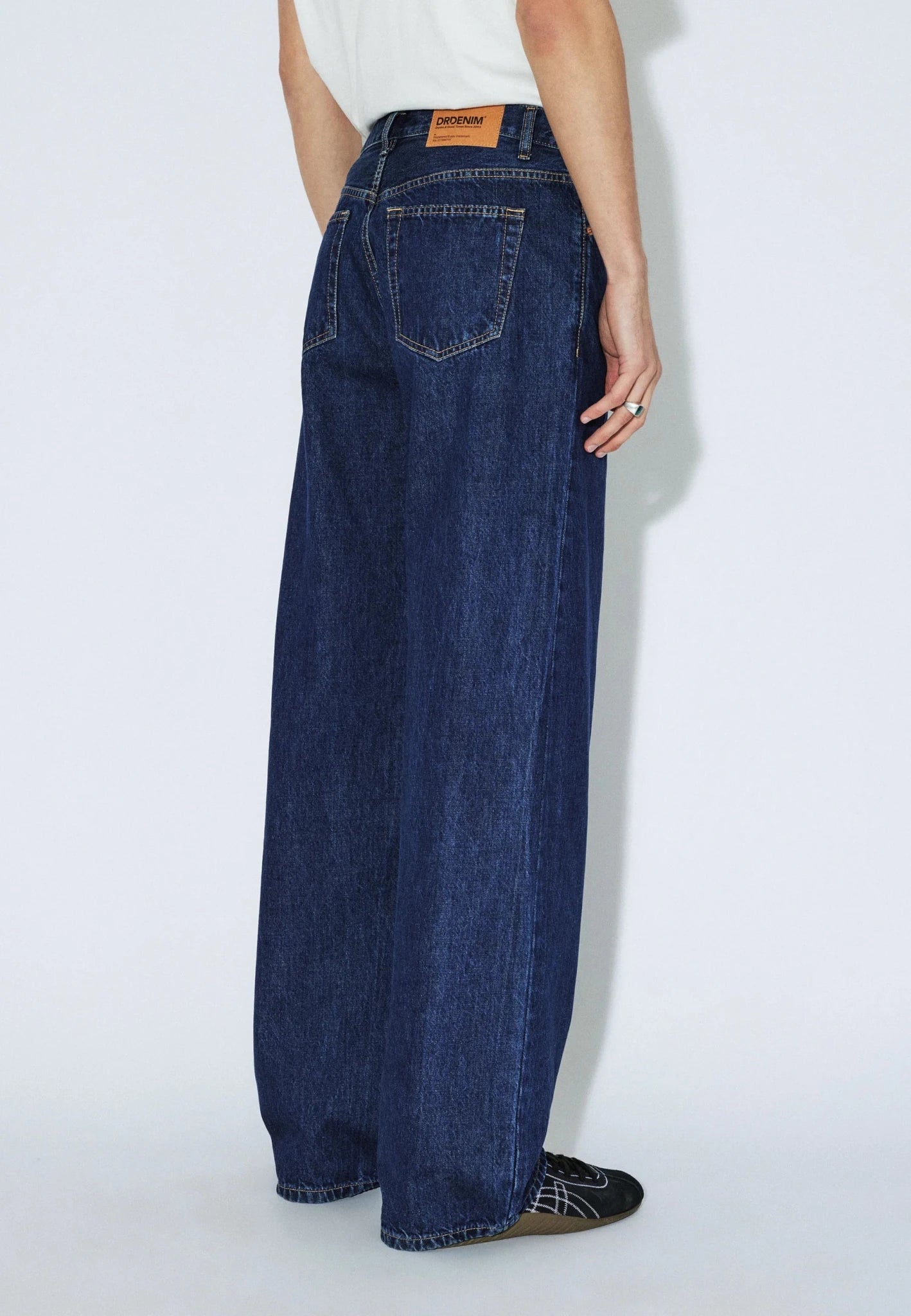 Cormac Jeans - Haze Dark Retro - Chillis & More NZ