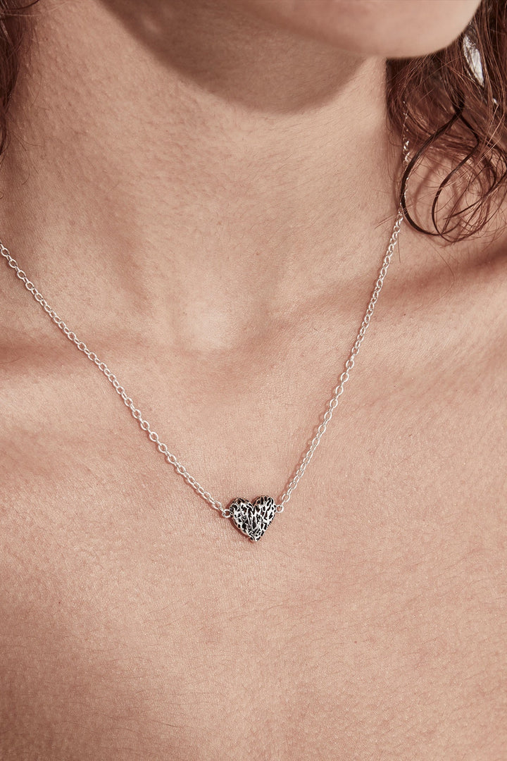 Death Metal Hearts Necklace - Chillis & More NZ