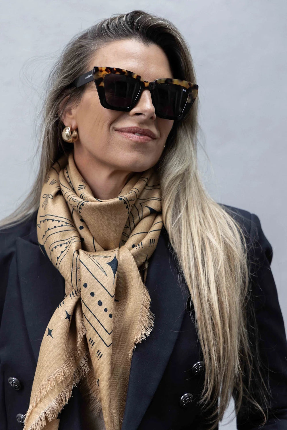 DH x Ellie Compton The Holden Wool Silk Scarf - Tan & Navy - Chillis & More NZ