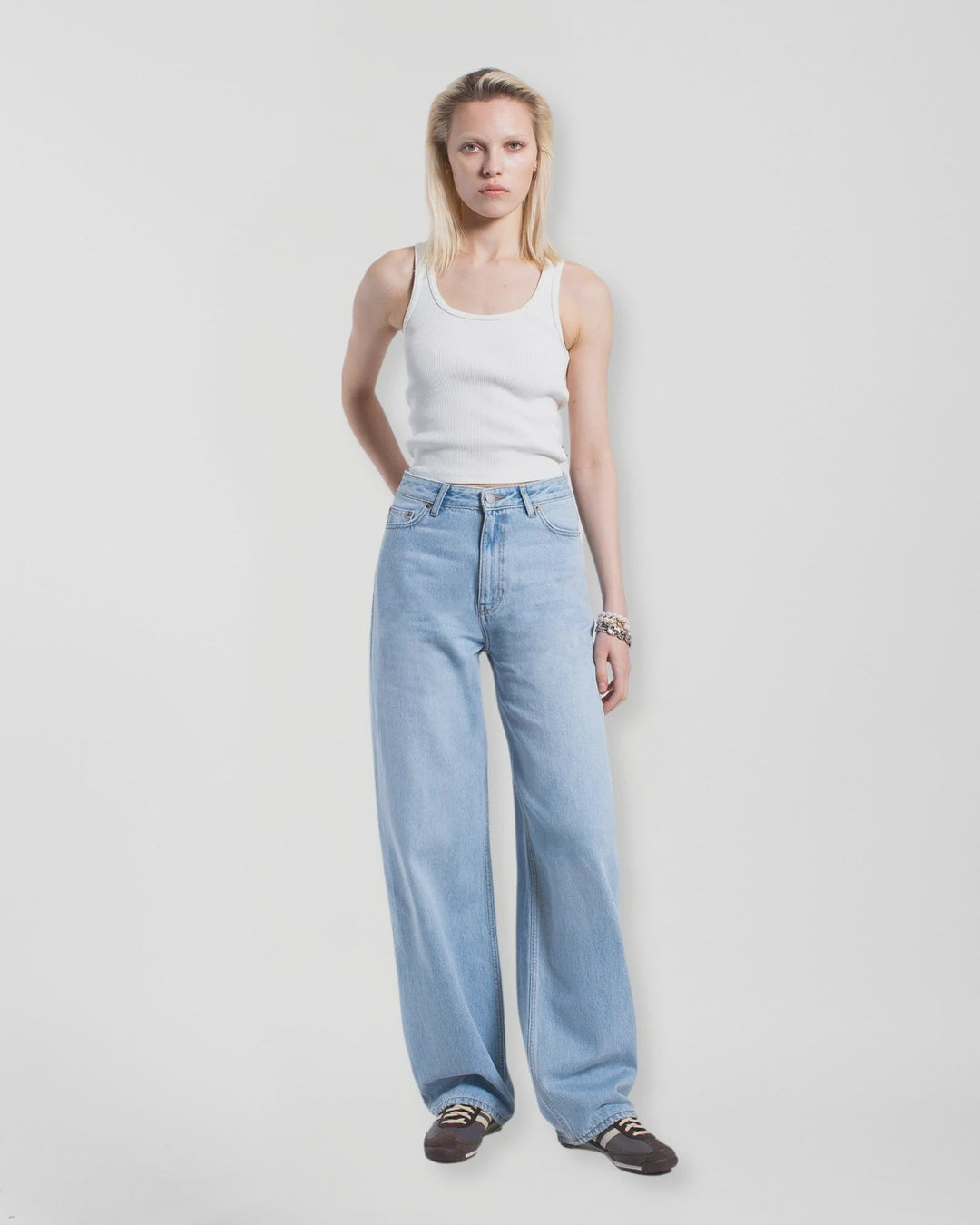 Donna High Relaxed Jeans - Stream Light Used - Chillis & More NZ