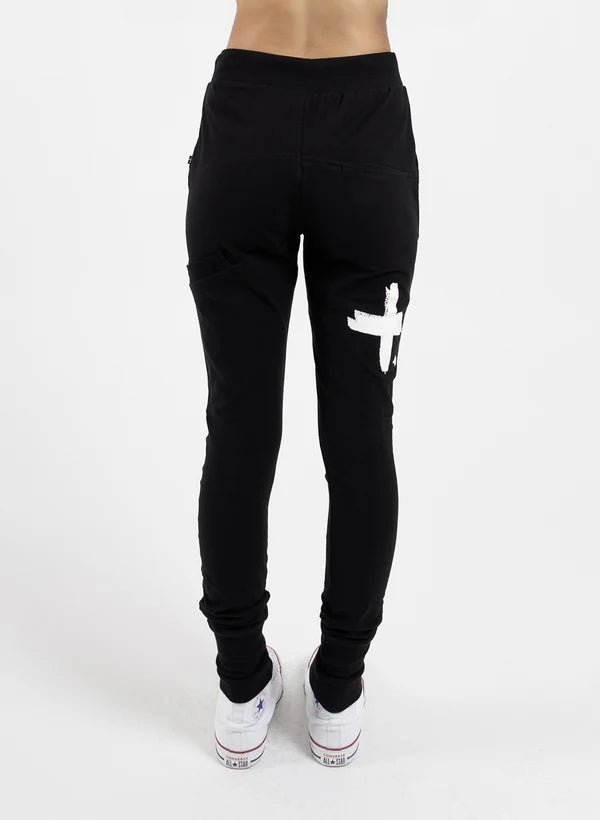 Escape Trackies - Paint Plus 2.0 - Chillis & More NZ
