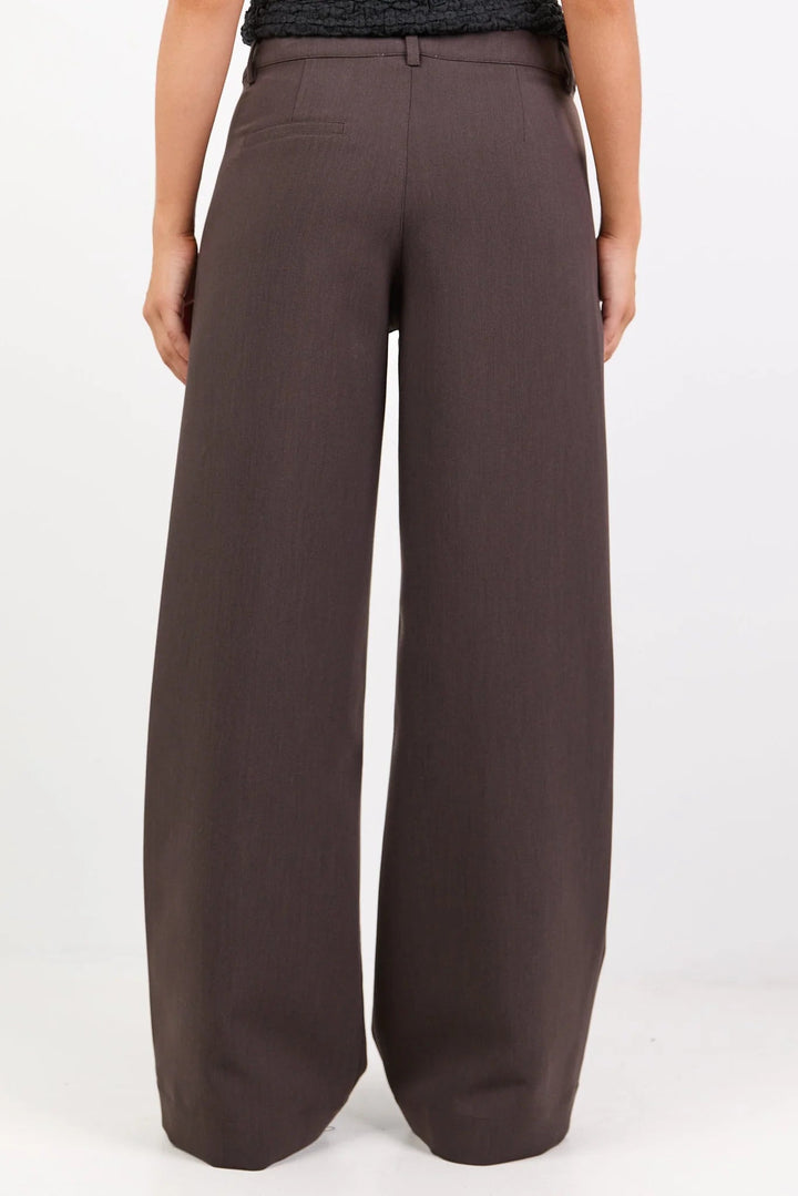 Fierce Chocolate Low Rise Stretch Wide Pants - Chillis &amp; More NZ