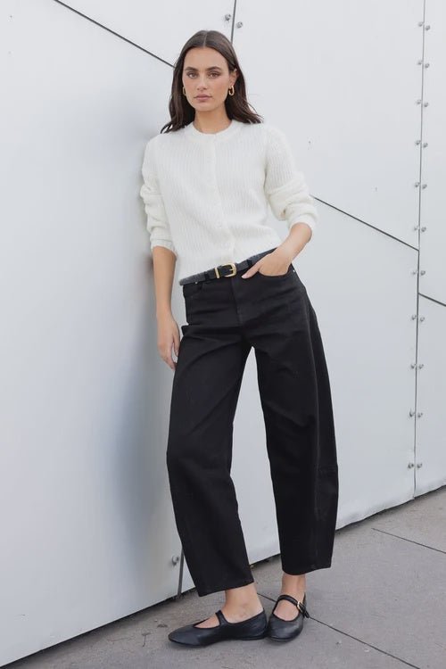 Graduate Jet Black Stretch Barrel Jeans - Chillis & More NZ