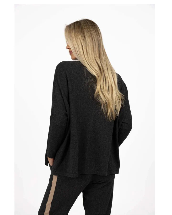 Grande Sweater - Charcoal - Chillis & More NZ