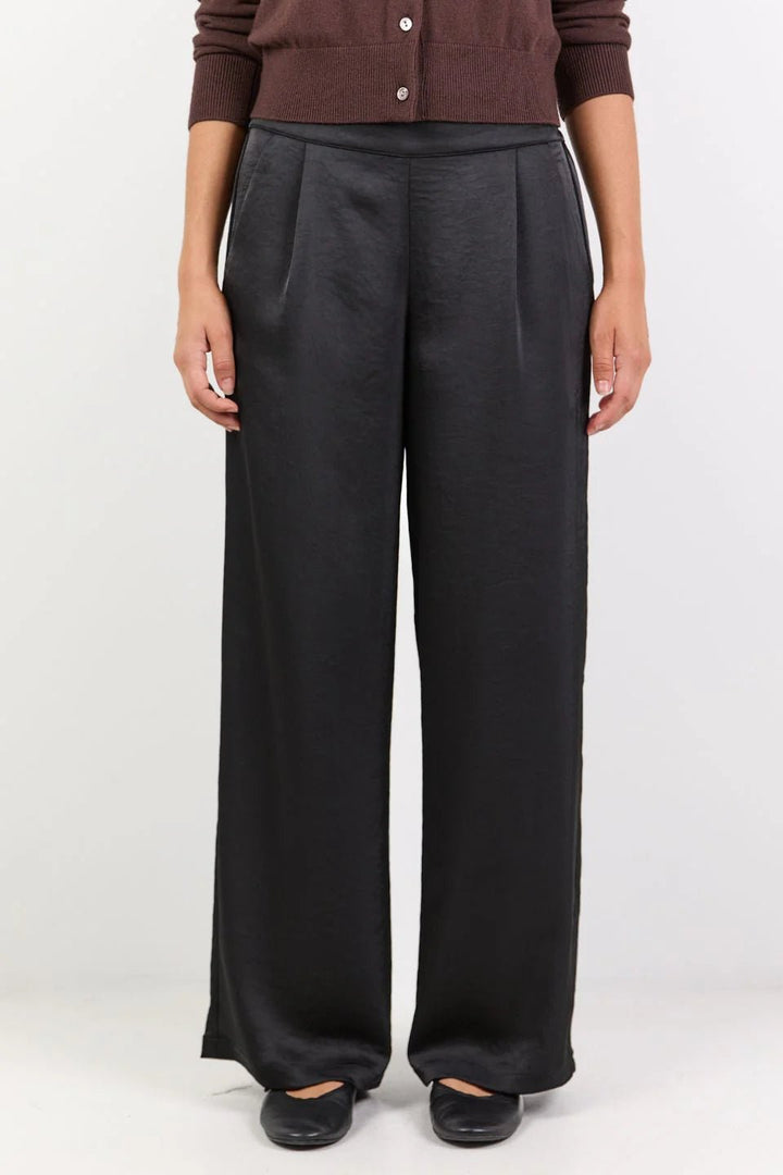 Grandeur Black Satin Elastic Back Wide Leg Pants - Black - Chillis & More NZ
