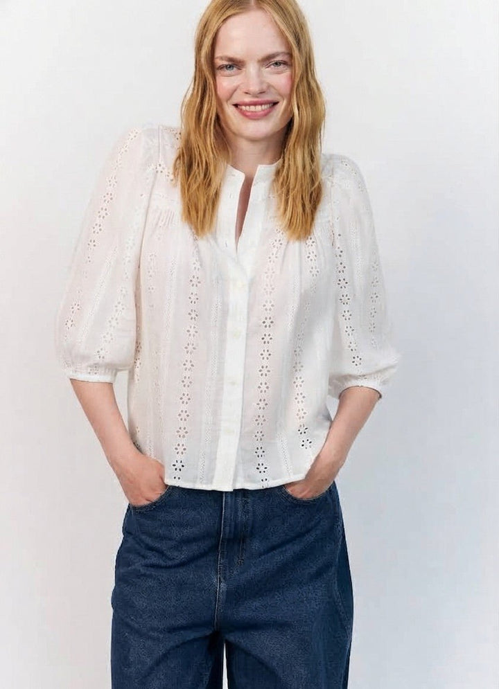 JuneLL Shirt 3/4 In White - Chillis & More NZ