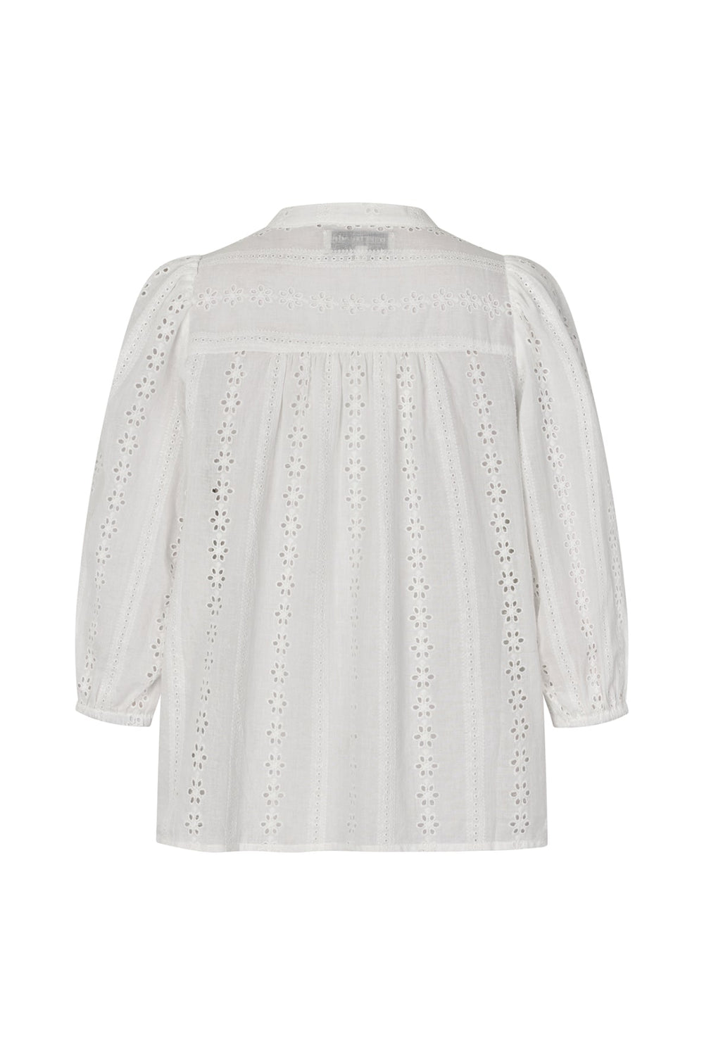 JuneLL Shirt 3/4 In White - Chillis & More NZ