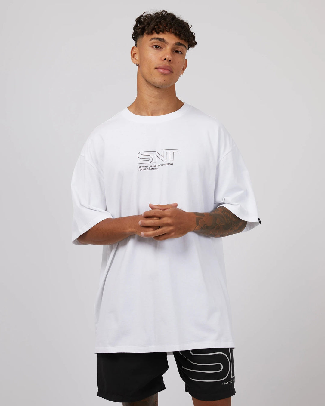 Link Tee - White - Chillis & More NZ