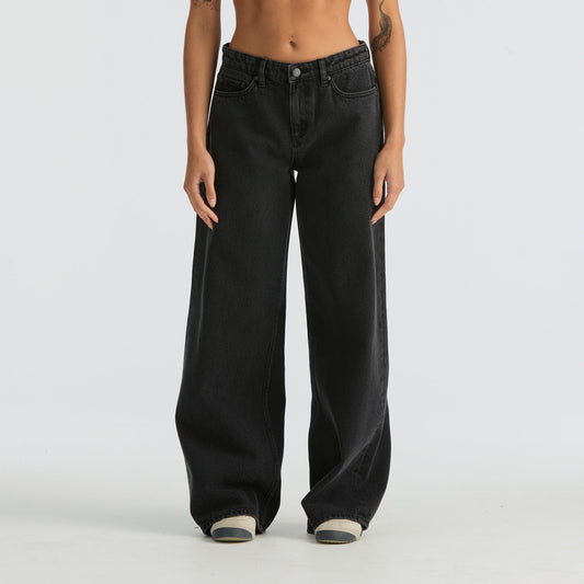 Low Slouch Jean - Black Super Used - Chillis & More NZ