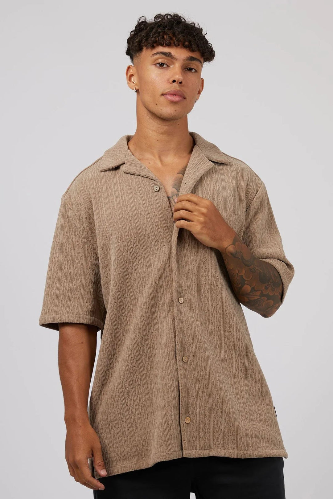 Luxe S/S Shirt - Taupe - Chillis & More NZ