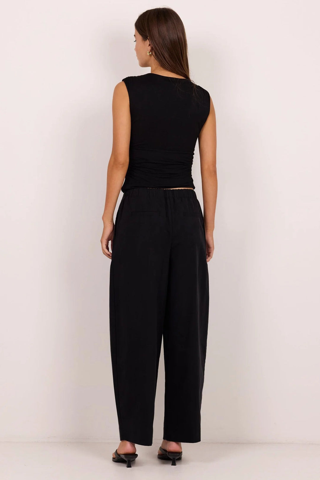 Manifesto Black Barrel Pleat Front Pants - Chillis & More NZ
