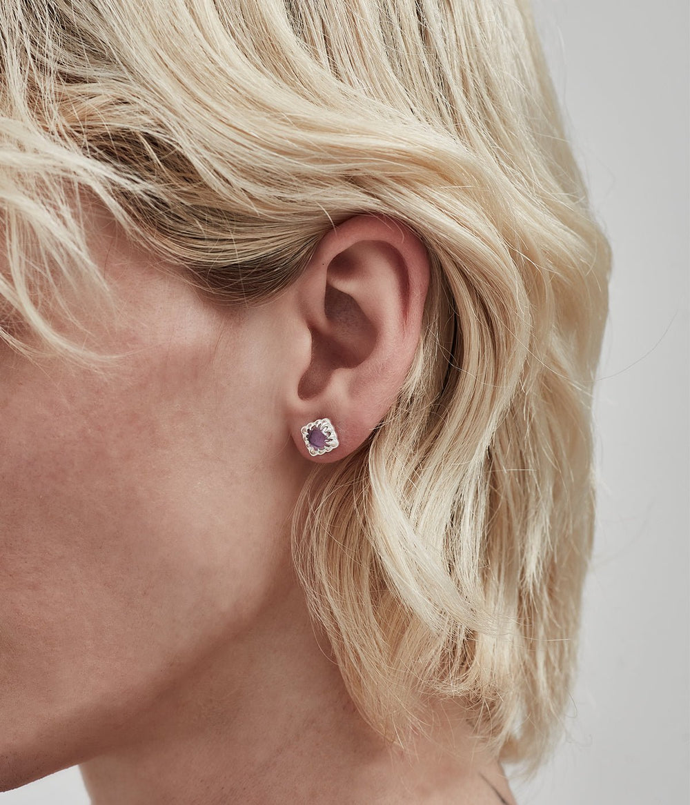 Mini Claw Studs - Mystic Quartz - Chillis & More NZ