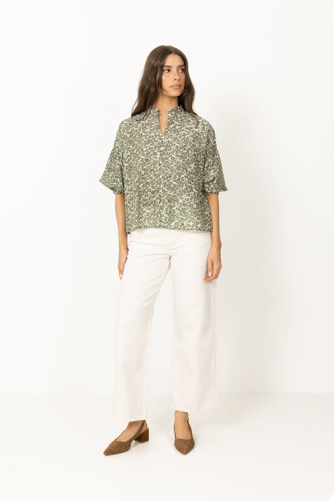 MSCH Seraphina Shirt AOP - Egret Flower - Chillis & More NZ