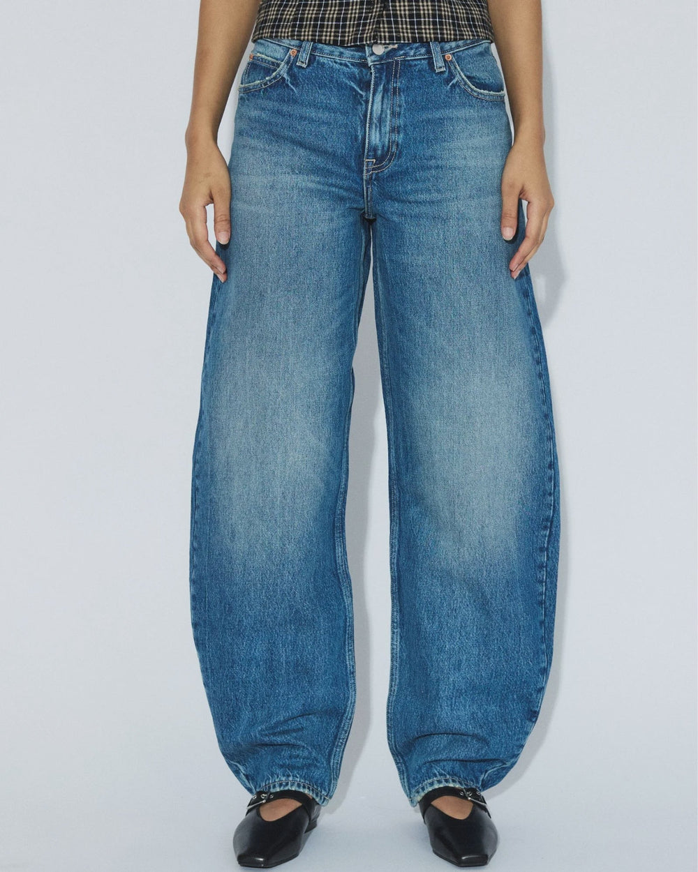 Nanci Barrel Jeans - Drift Mid Used - Chillis & More NZ