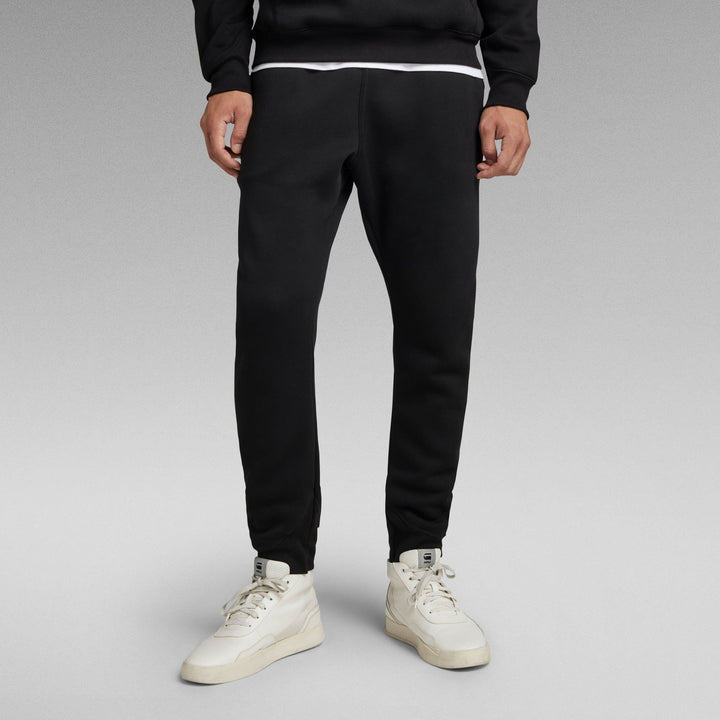 Premium Core Sweat Pant - DK Black - Chillis & More NZ