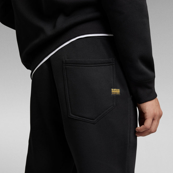 Premium Core Sweat Pant - DK Black - Chillis & More NZ