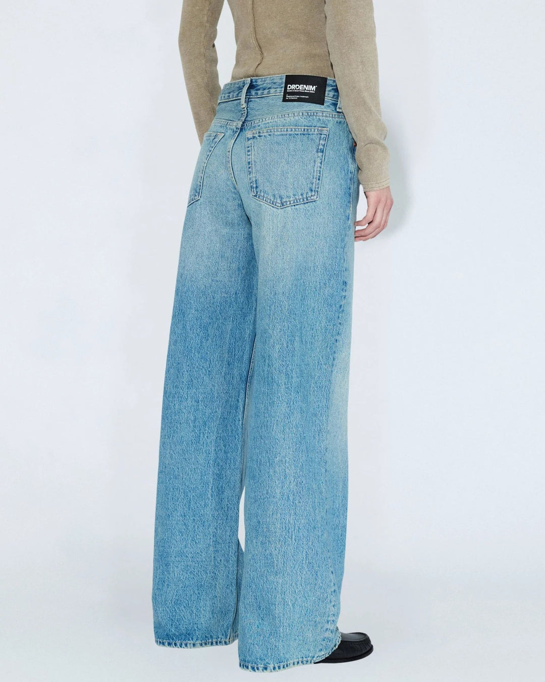 Rhue Low Wide Jeans - Drift Sky Used - Chillis & More NZ
