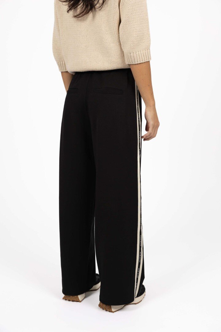 Roca Pant - Black - Chillis & More NZ