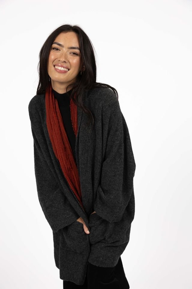 Rosha Cardi - Charcoal - Chillis & More NZ