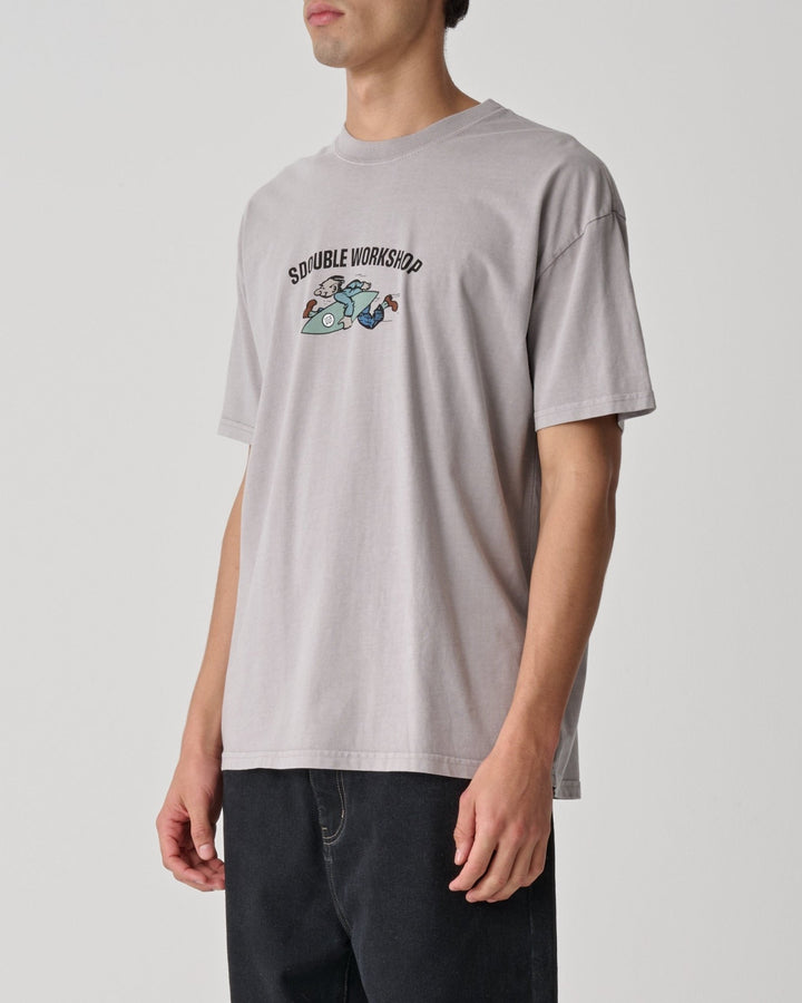 Running Man SS Tee - Pigment Rock Grey - Chillis & More NZ