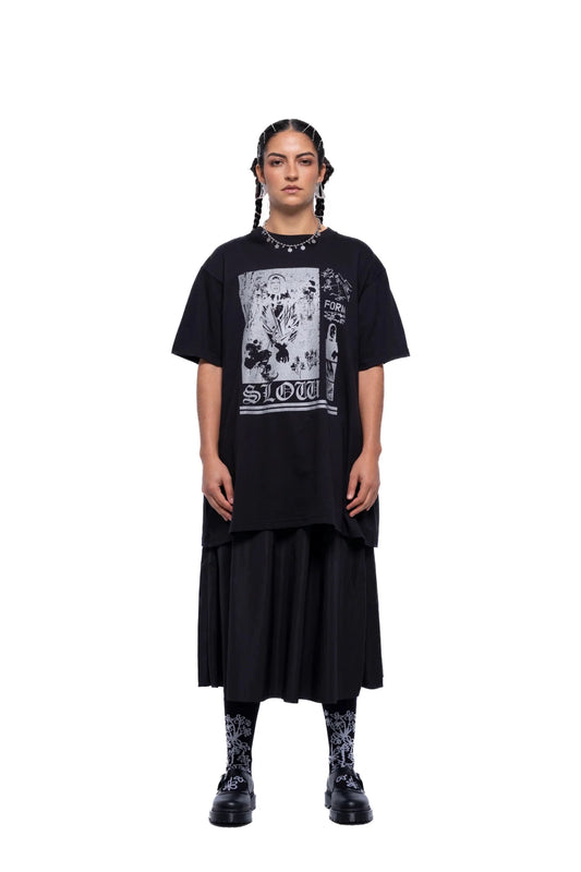 Slow Form Tshirt - Black - Chillis & More NZ