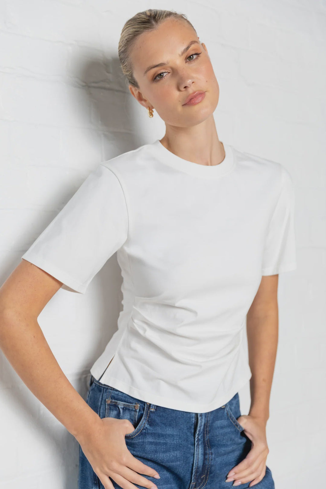 Syllabus White Cotton Pintuck SS Tee - Chillis & More NZ