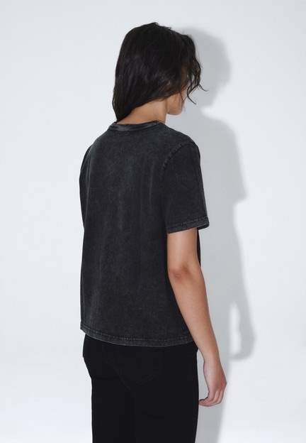 Talia Tee - Black Fog - Chillis & More NZ
