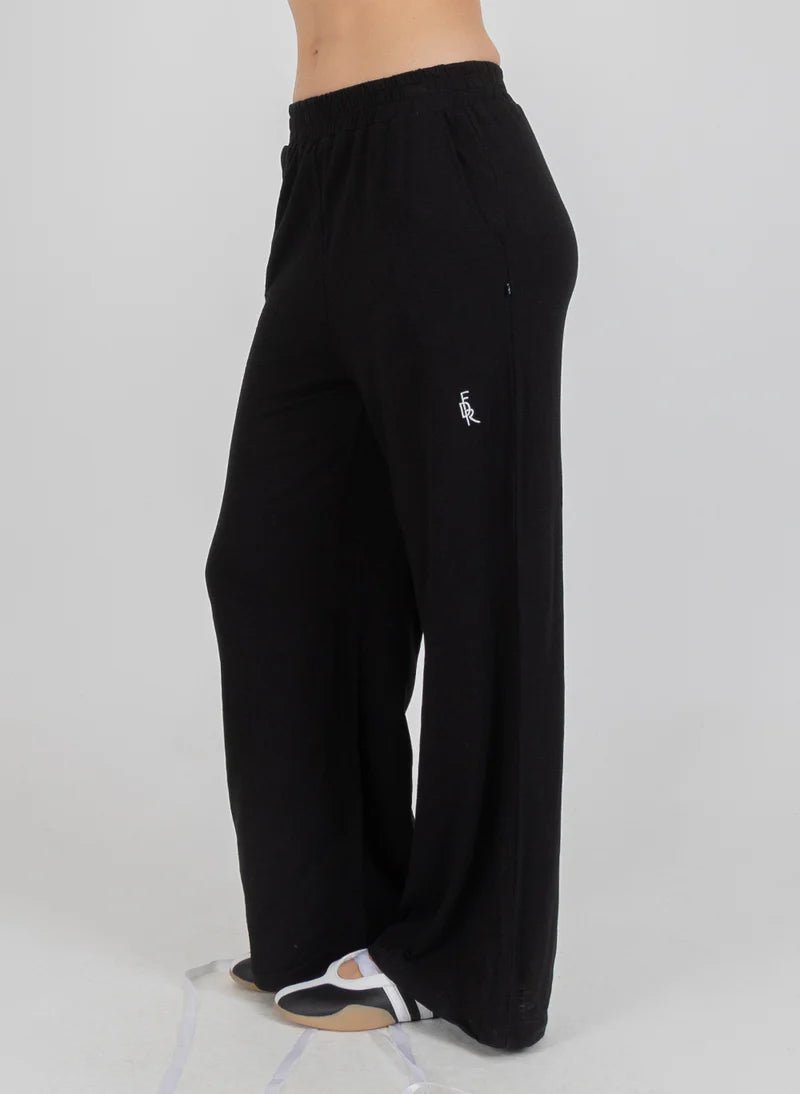 Tokyo Trackie FDR - Black - Chillis & More NZ