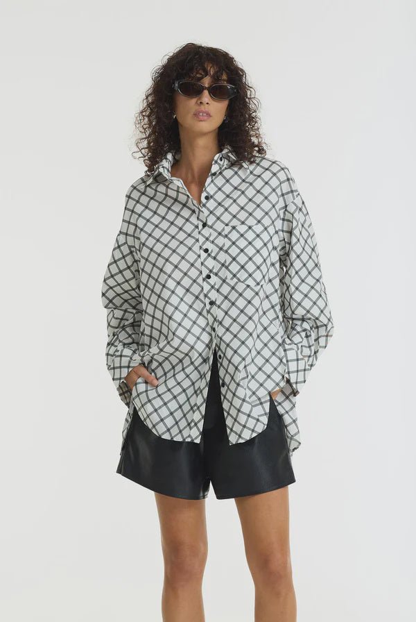 Two Makes One Shirt - White/Charcoal Cross Hatching - Chillis & More NZ