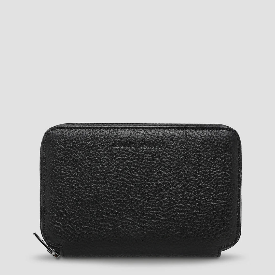 Nowhere To Be Found Travel Wallet - Black - Chillis & More NZ