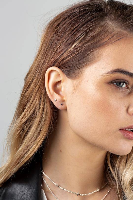 Tiny Stolen Star Earrings - Chillis & More NZ